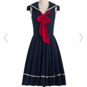Sea shanty singing dress